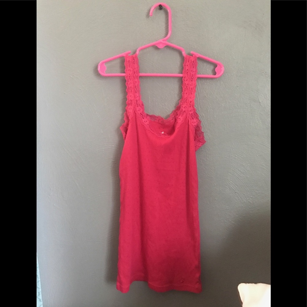 Woman’s xsmall aerie pink lace tank top